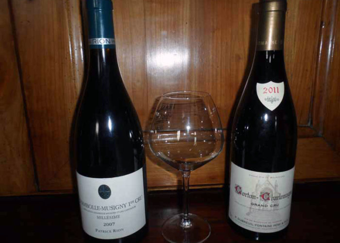 C'est La Vie Luxury Hotel Canal Barge example wine selection