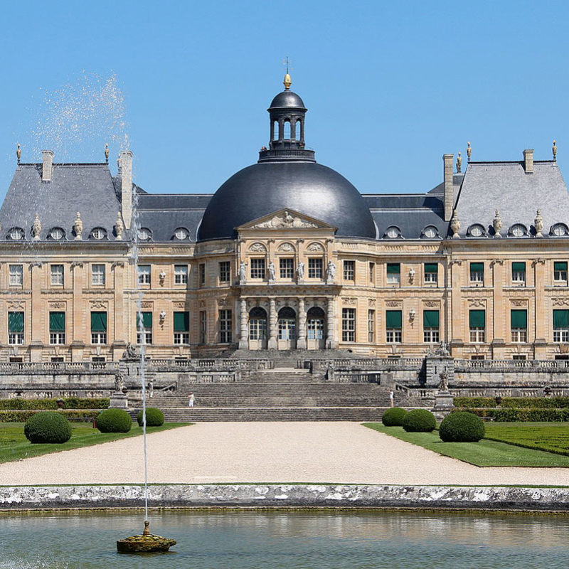 Barge Cruises in France - Hauts-de-France & Upper Loire Barge Cruise 2025
