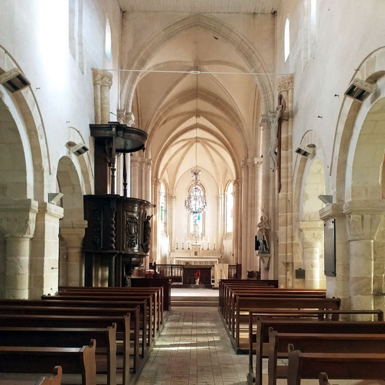 Churches of France interior