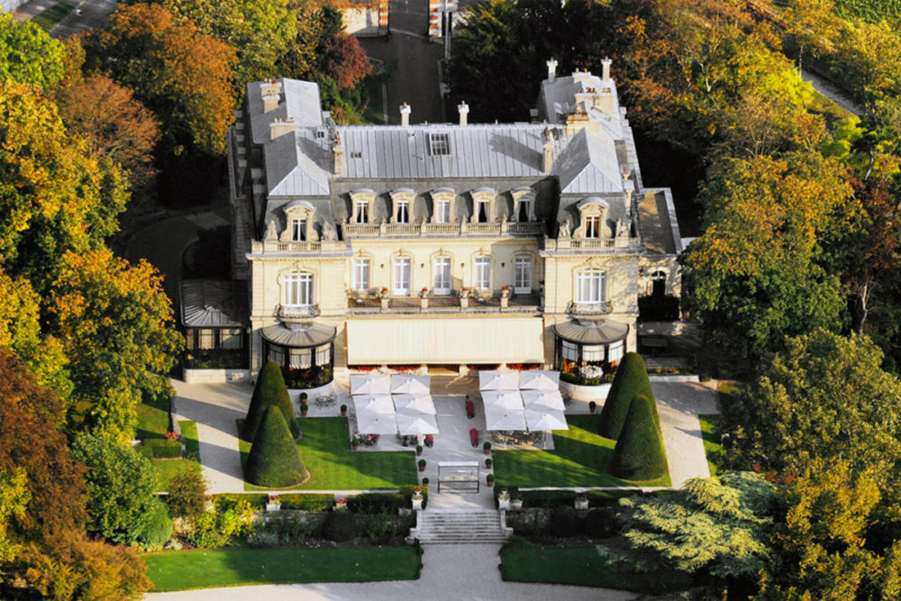 les crayerers exterior