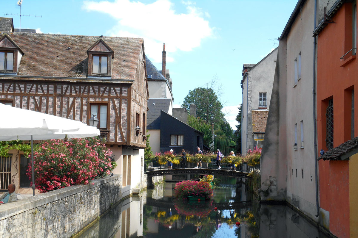 Fishery-district--Montargis