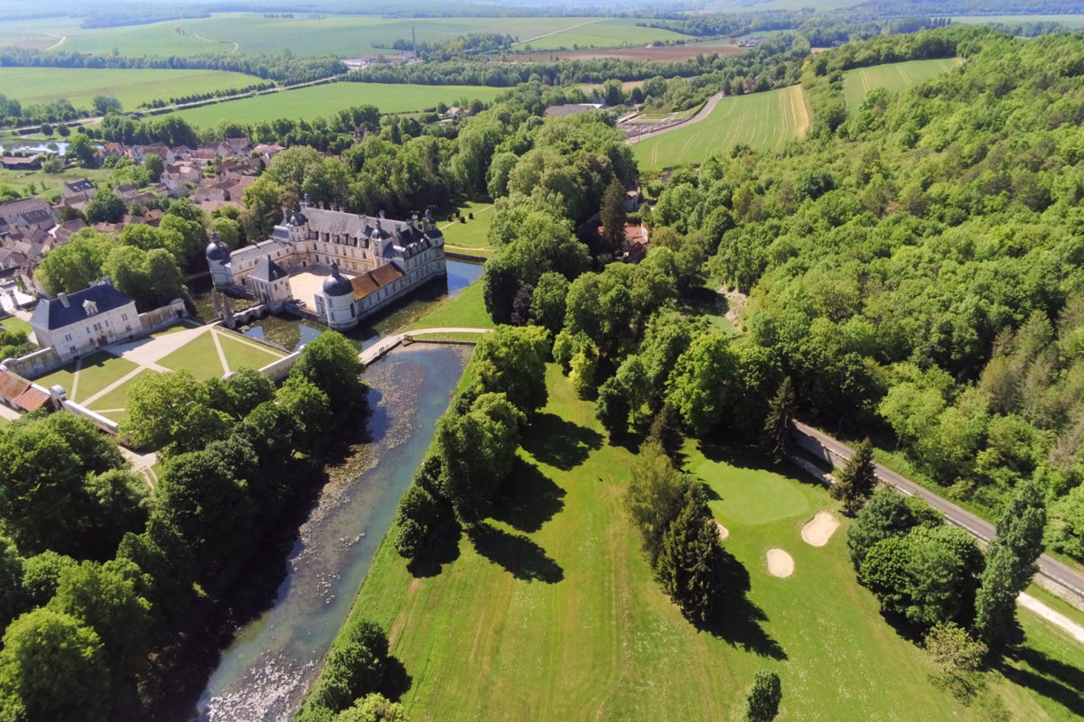 Burgundy Golf Barge Cruise