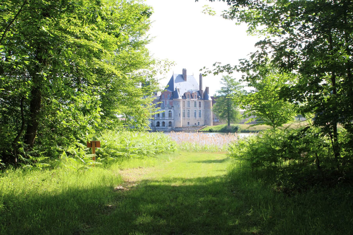 château-de-la-bussiere-park
