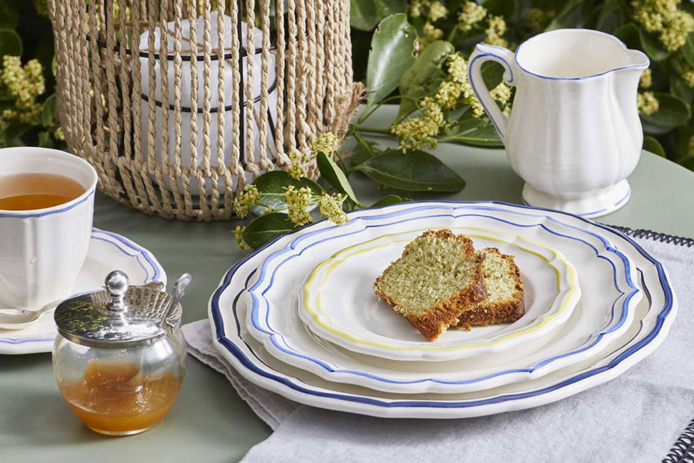 Faïencerie-de-Gien tea set