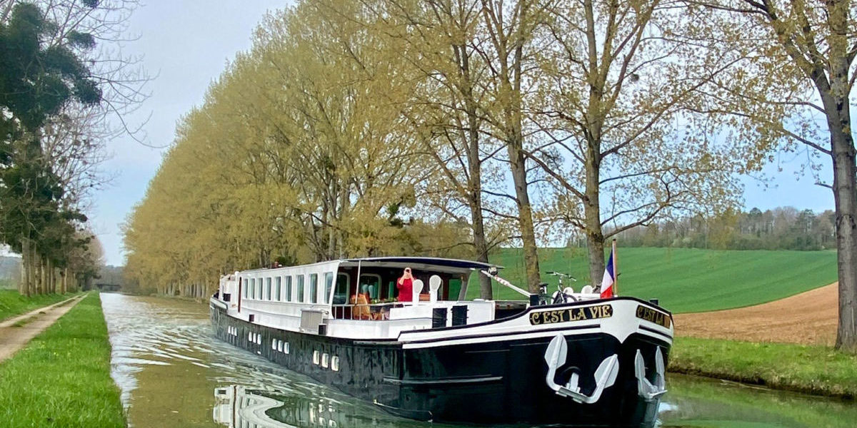A barge trip & major events in France 2024