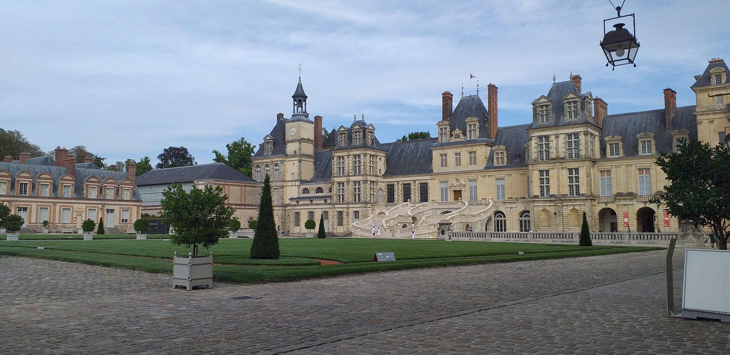 Chateau-of-Fontainebleau