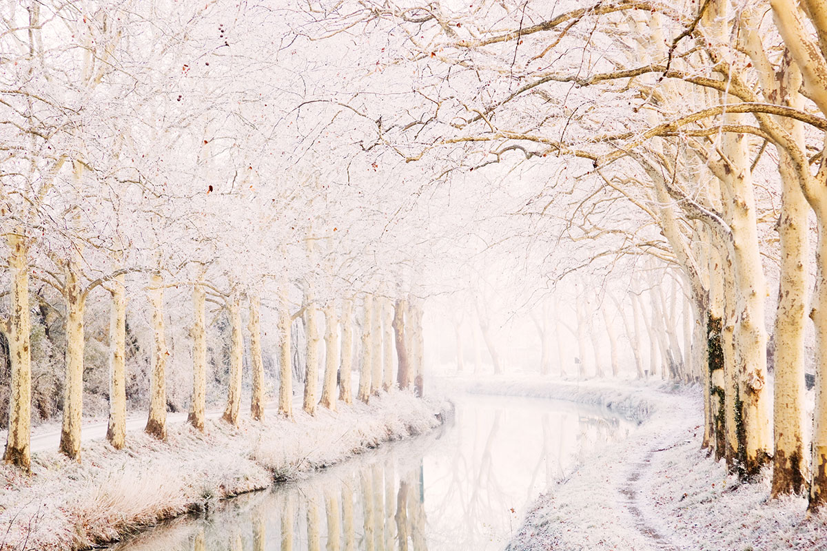 winter-in-France-on-a-canal