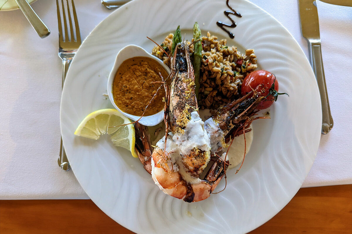 Bon appétit aboard the C’est La Vie
